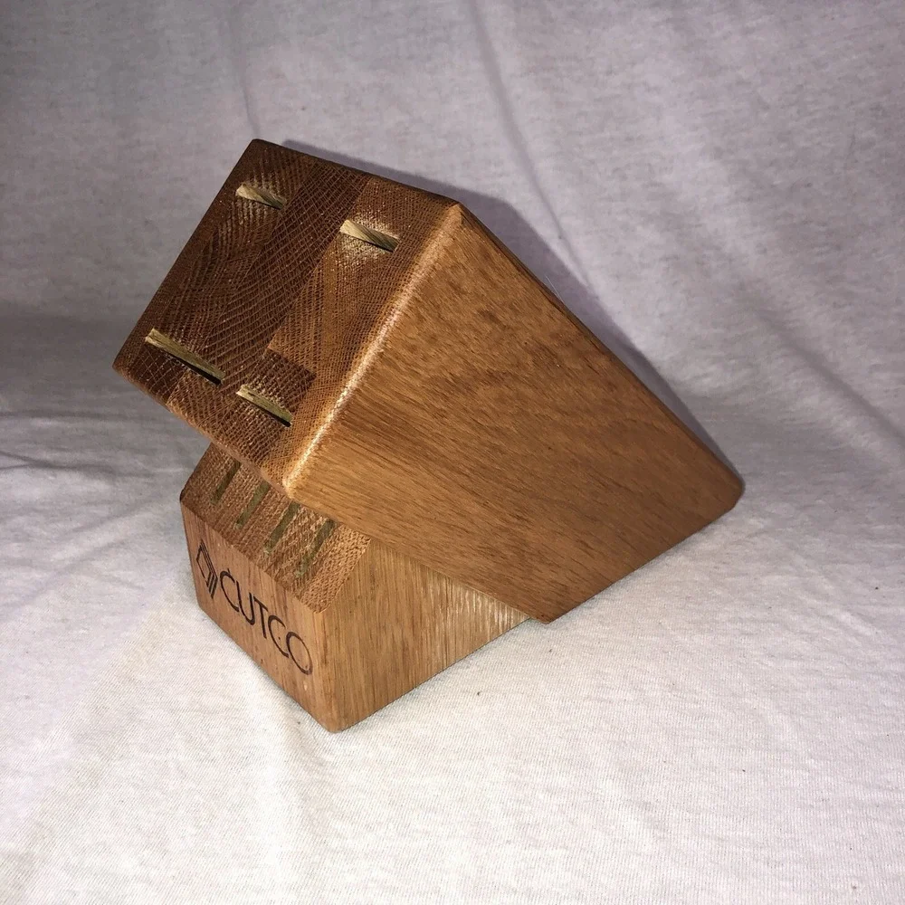 CUTCO 8 Slot Knife Block Honey Oak Wood 4 Steak Knife Slots - Picture 3 of 10